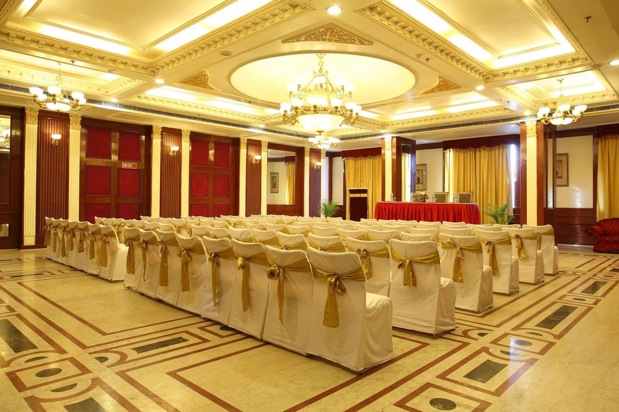 Hotel Om Tower Divisione di Divisione di Jaipur Esterno foto